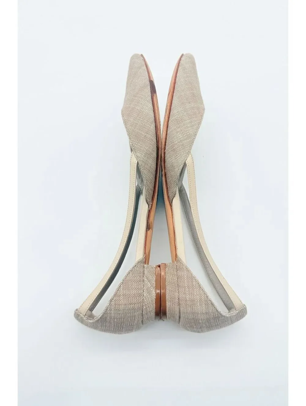Manolo Blahnik Beige D’Orsay Pointed Toe Flats Nude Linen Shoes Designer 36.5